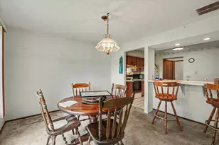 711 Higgins Rd, Champaign, IL 61822 - Photo 13