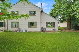 711 Higgins Rd, Champaign, IL 61822 - Photo 23