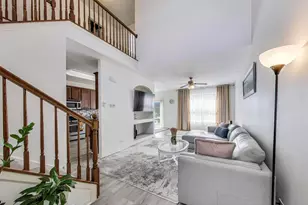 474 S Jade Ln, Round Lake, IL 60073 - Photo 5