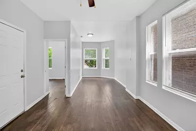 7224 S Saint Lawrence Avenue, Chicago, IL 60619 - Photo 7