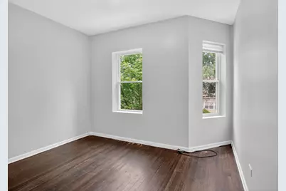 7224 S Saint Lawrence Avenue, Chicago, IL 60619 - Photo 11