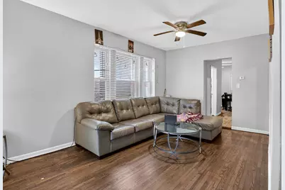 7224 S Saint Lawrence Avenue, Chicago, IL 60619 - Photo 35