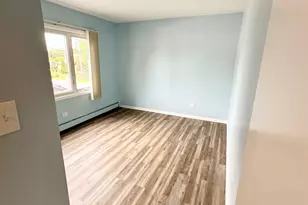 10445 S Keating Ave, Oak Lawn, IL 60453 - Photo 9