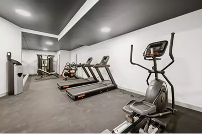 1341 W Estes Avenue #2B, Chicago, IL 60626 - Photo 5