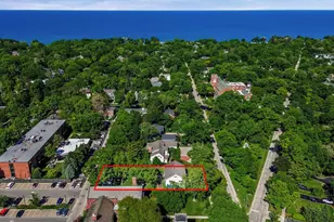 411 Laurel Ave, Highland Park, IL 60035 - Photo 3