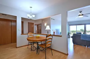 4210 N Natchez Ave, Chicago, IL 60634 - Photo 7
