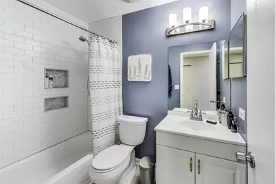 7044 Yorkshire Drive, Woodridge, IL 60517 - Photo 19