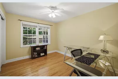 237 Beachview Lane, North Barrington, IL 60010 - Photo 13