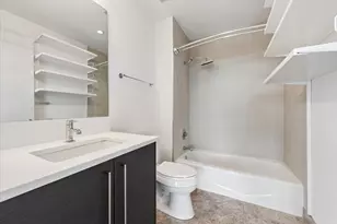 1201 S Prairie Ave, Chicago, IL 60605 - Photo 11