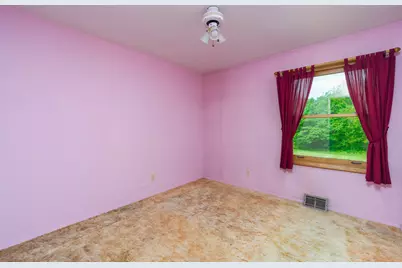 698 N 2853rd Road, Lasalle, IL 61301 - Photo 17