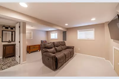 314 April Court, North Aurora, IL 60542 - Photo 29