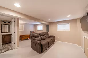 314 April Ct, North Aurora, IL 60542 - Photo 29