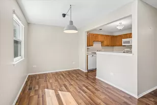33 Ashburn Ct, Schaumburg, IL 60193 - Photo 7