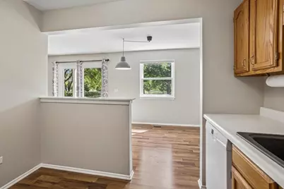 33 Ashburn Court #B, Schaumburg, IL 60193 - Photo 11