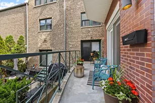 3053 N Clifton Ave, Chicago, IL 60657 - Photo 5