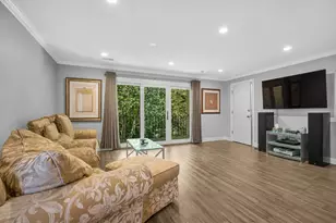 3755 N Kostner Ave, Chicago, IL 60641 - Photo 9