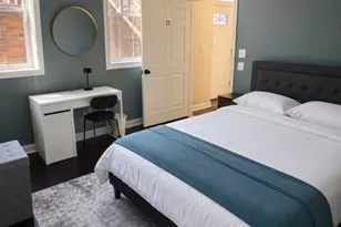 3027 N Allen Ave, Chicago, IL 60618 - Photo 15