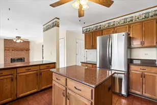 510 Ambria Dr, Mundelein, IL 60060 - Photo 9