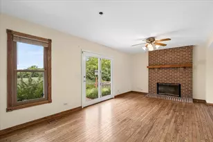 510 Ambria Dr, Mundelein, IL 60060 - Photo 7