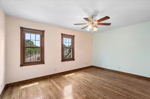 510 Ambria Dr, Mundelein, IL 60060 - Photo 15