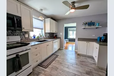 10849 Moody Avenue, Chicago Ridge, IL 60415 - Photo 5