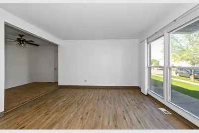 7941 163rd Place #26, Tinley Park, IL 60477 - Photo 5