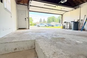 5554 Linder Ct, Crestwood, IL 60418 - Photo 25