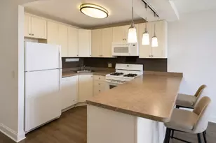 400 E Randolph St, Chicago, IL 60601 - Photo 5