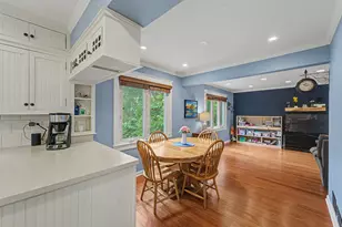 5091 Chambers Dr, Hoffman Estates, IL 60010 - Photo 7