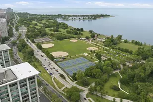 555 W Cornelia Ave, Chicago, IL 60657 - Photo 31