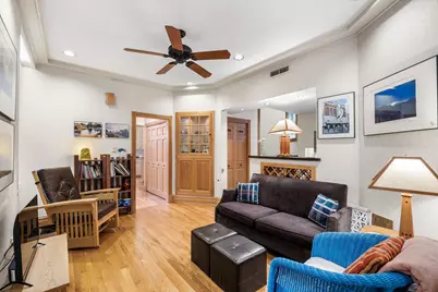 560 W Arlington Place, Chicago, IL 60614 - Photo 9