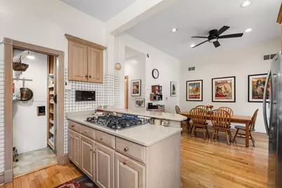 560 W Arlington Place, Chicago, IL 60614 - Photo 13