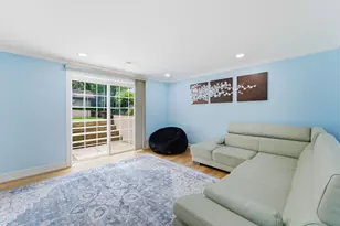 619 W Weathersfield Way, Schaumburg, IL 60193 - Photo 29