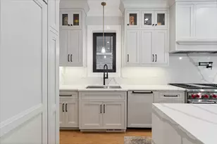 2207 N Orchard St, Chicago, IL 60614 - Photo 3
