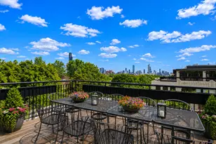 1111 W 14th Pl, Chicago, IL 60608 - Photo 39