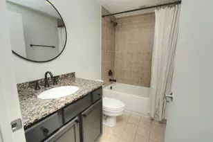 1111 W 14th Pl, Chicago, IL 60608 - Photo 31