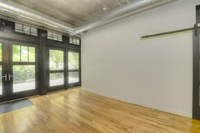 1111 W 14th Place #129, Chicago, IL 60608 - Photo 9
