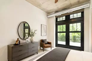 1111 W 14th Pl, Chicago, IL 60608 - Photo 21