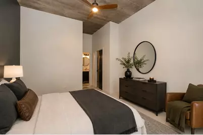 1111 W 14th Place #129, Chicago, IL 60608 - Photo 23