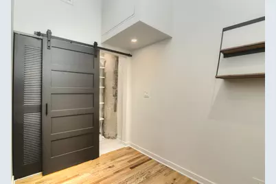 1111 W 14th Place #129, Chicago, IL 60608 - Photo 35