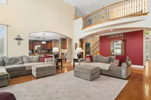 8 Rose Ln, Hawthorn Woods, IL 60047 - Photo 13