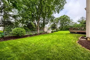 196 Constitution Dr, Bloomingdale, IL 60108 - Photo 27