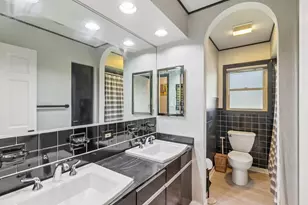 511 Walnut Ln, Elk Grove Village, IL 60007 - Photo 13