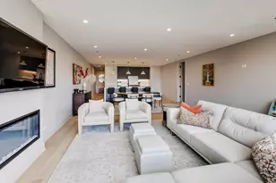 1350 W Erie St, Chicago, IL 60642 - Photo 5