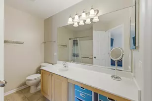 2378 Oakfield Ct, Aurora, IL 60503 - Photo 17
