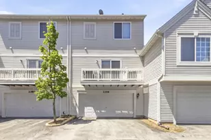 2378 Oakfield Ct, Aurora, IL 60503 - Photo 23