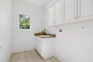 417 W 9th St, Hinsdale, IL 60521 - Photo 15