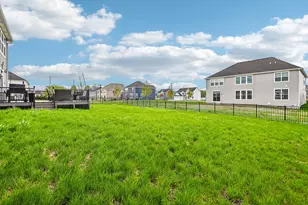 1842 Coralito Ln, Elgin, IL 60124 - Photo 43
