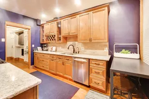 3808 N Pine Grove Ave, Chicago, IL 60613 - Photo 21