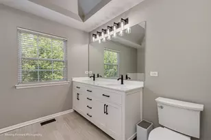 311 Greenwood Pl, Oswego, IL 60543 - Photo 13